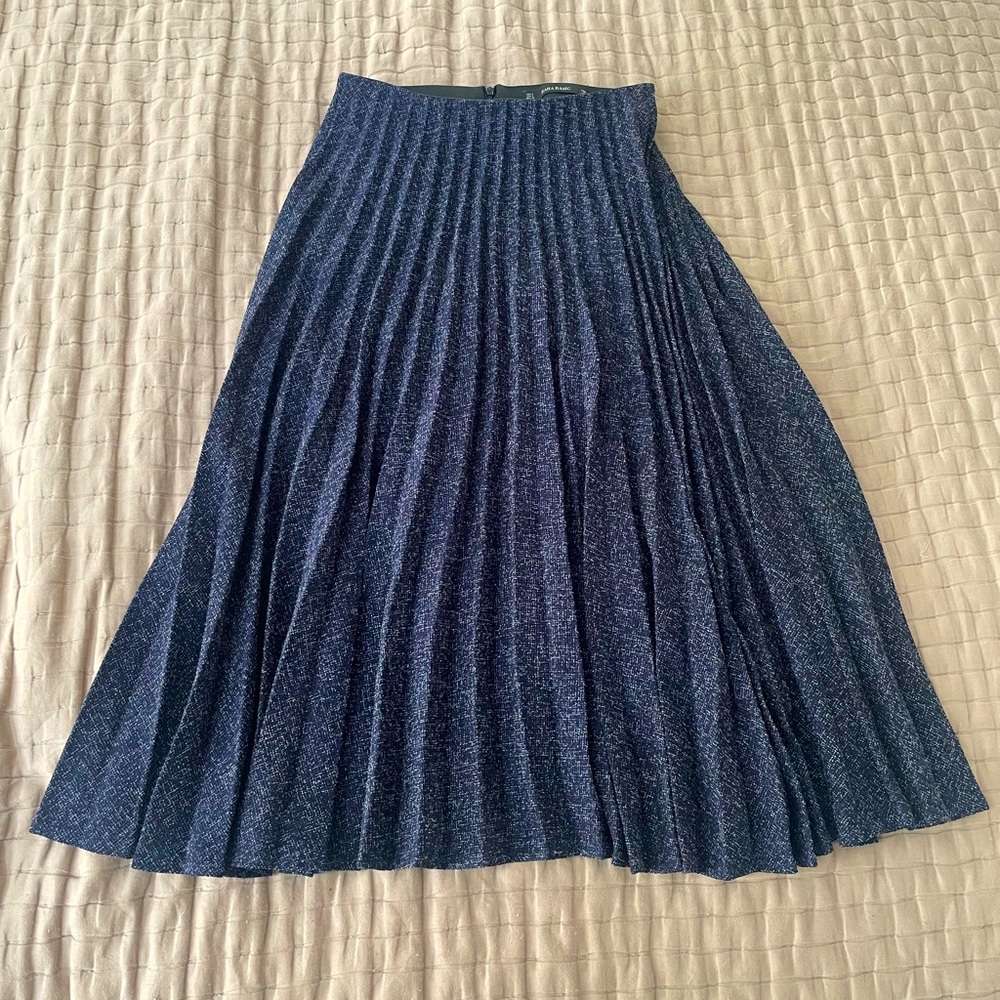 Brand new Zara skirt